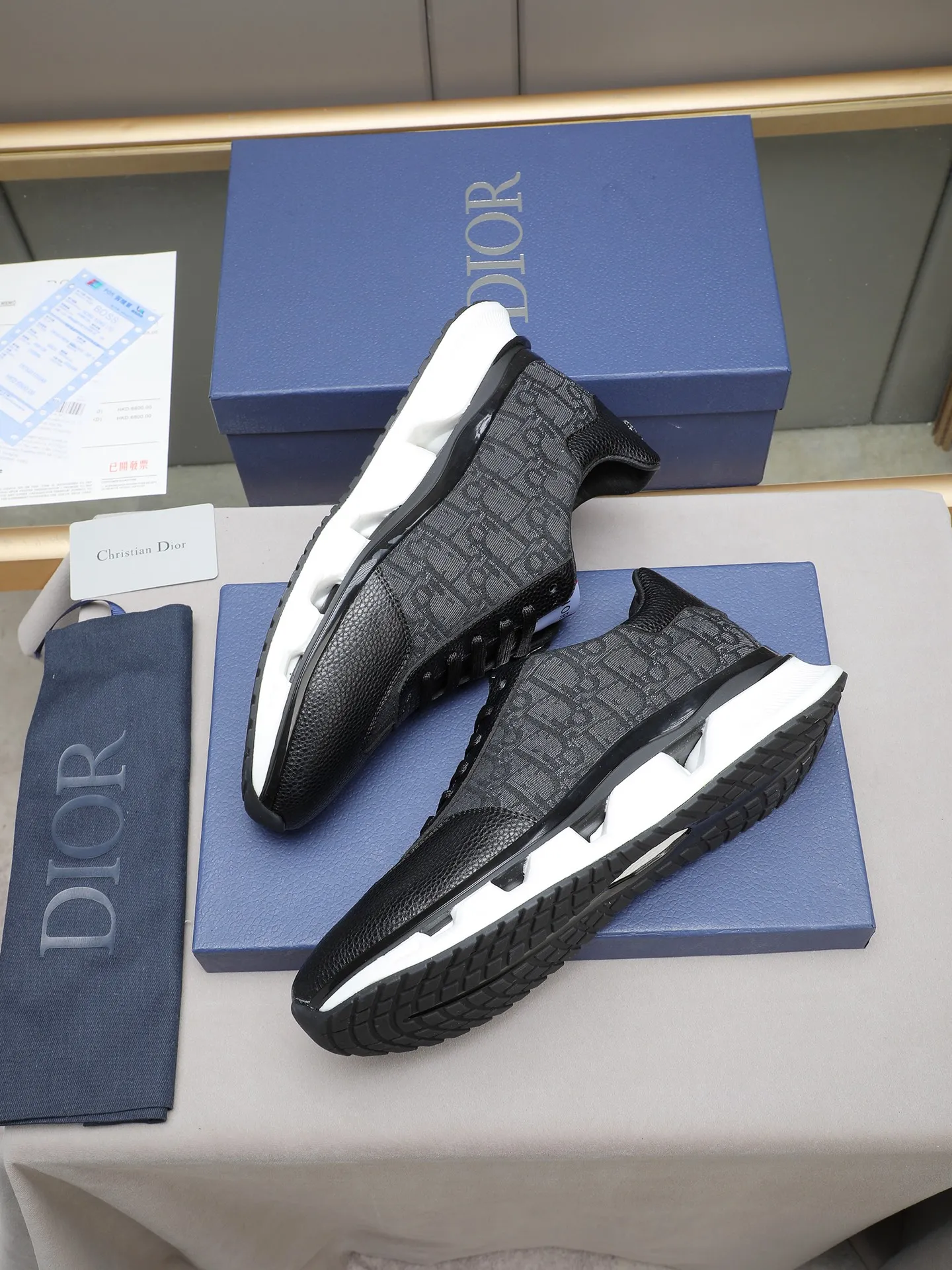PP460 New Dior🆕The latest men's casual sports shoes, the upper is made of imported cowhide➕Dior's special material! Breathable sheepskin. The TPU blade base is lightweight and wear-resistant! Size:38-44 (45 customized)